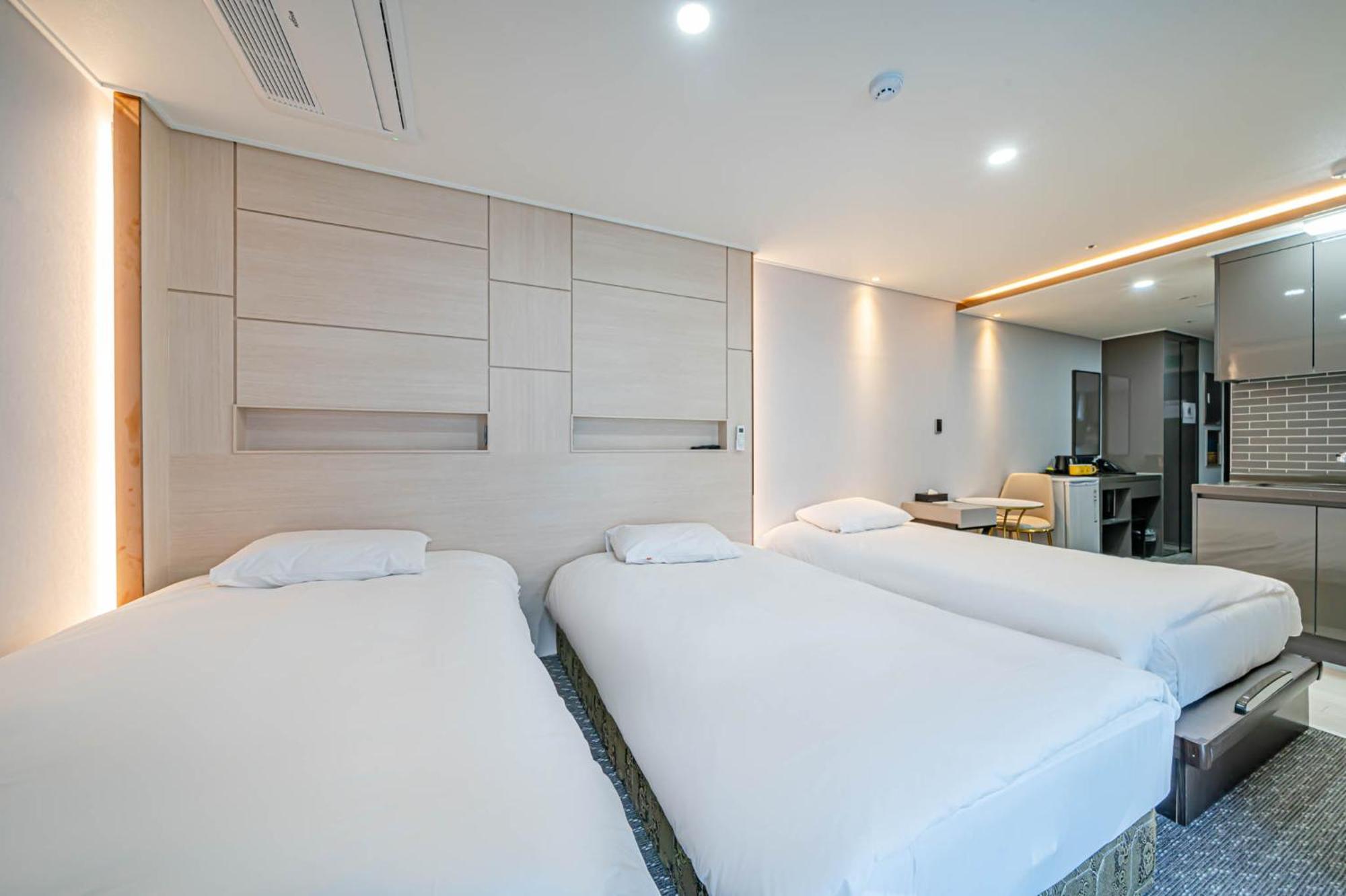 Griffinbay Hotel Busan Buitenkant foto